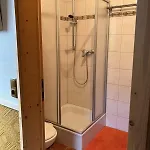 Wandergesellenzimmer Mit Bad Und Kueche Apartment Ilmenau
