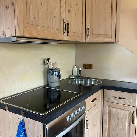 Apartment Wandergesellenzimmer Mit Bad Und Küche *