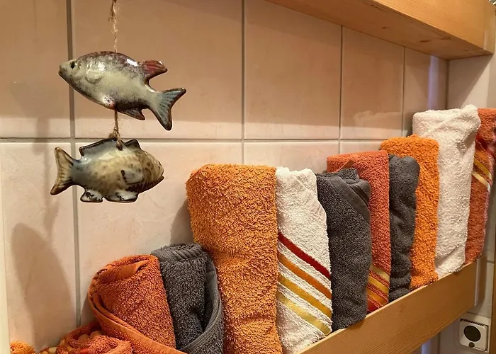 Wandergesellenzimmer Mit Bad Und Küche