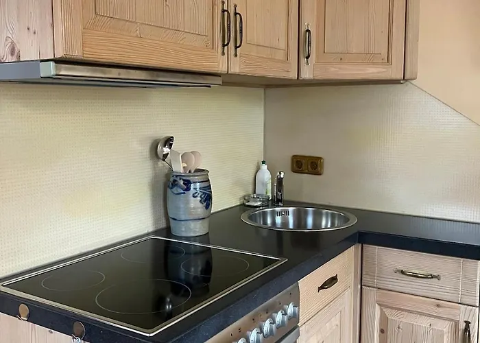 Apartment Wandergesellenzimmer Mit Bad Und Küche *